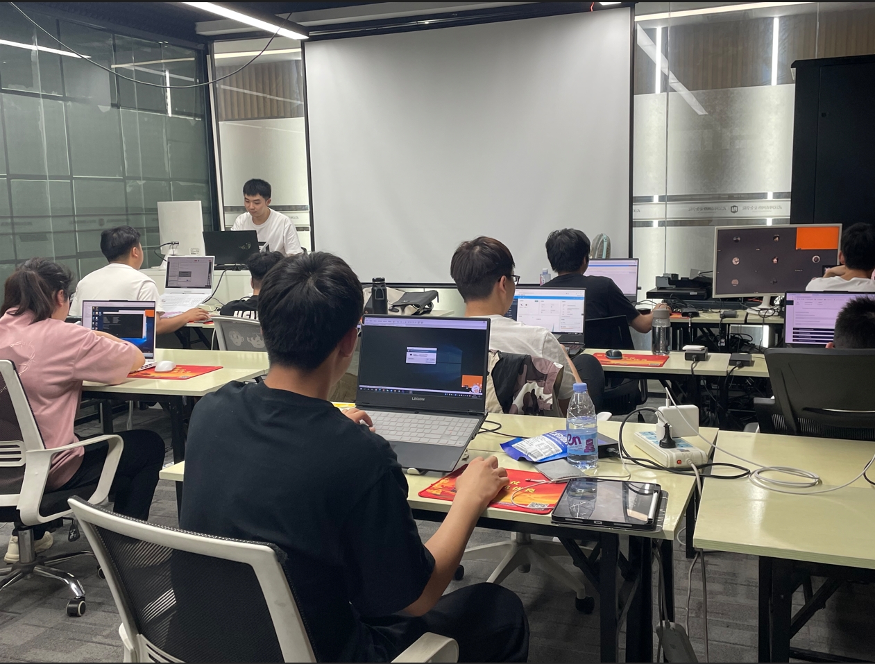 微信截图_20240530164302.png 微信截图_20240530164302.png