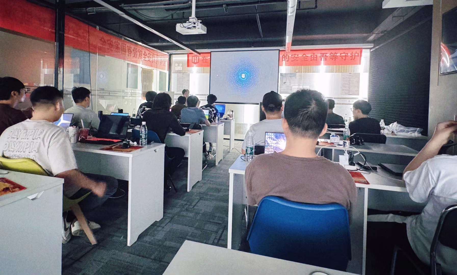 微信图片_20240525143741.jpg 微信图片_20240525143741.jpg